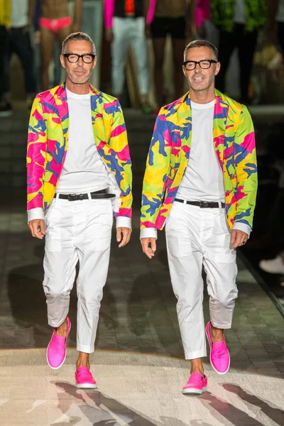 Look 35